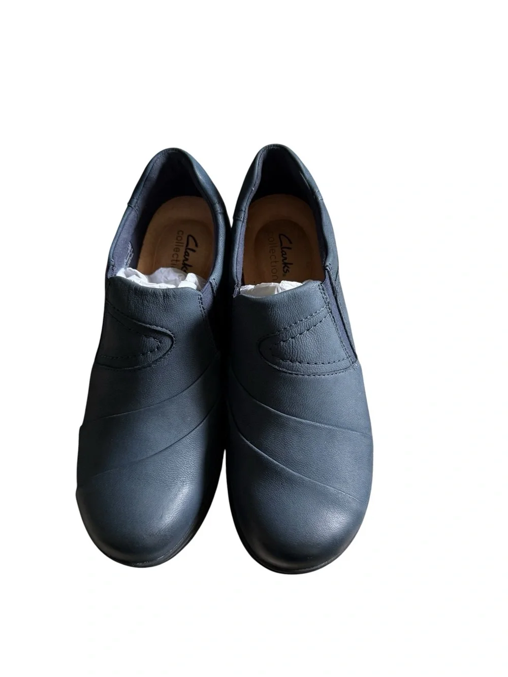 Clarks NIB Carleigh Abby Women's Navy Slip-On Comfort Loafers size 8.5